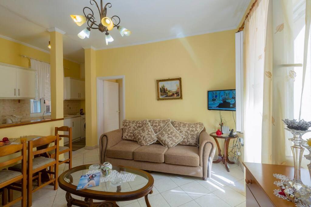 Ria'S Apartment In Corfu Town المظهر الخارجي الصورة
