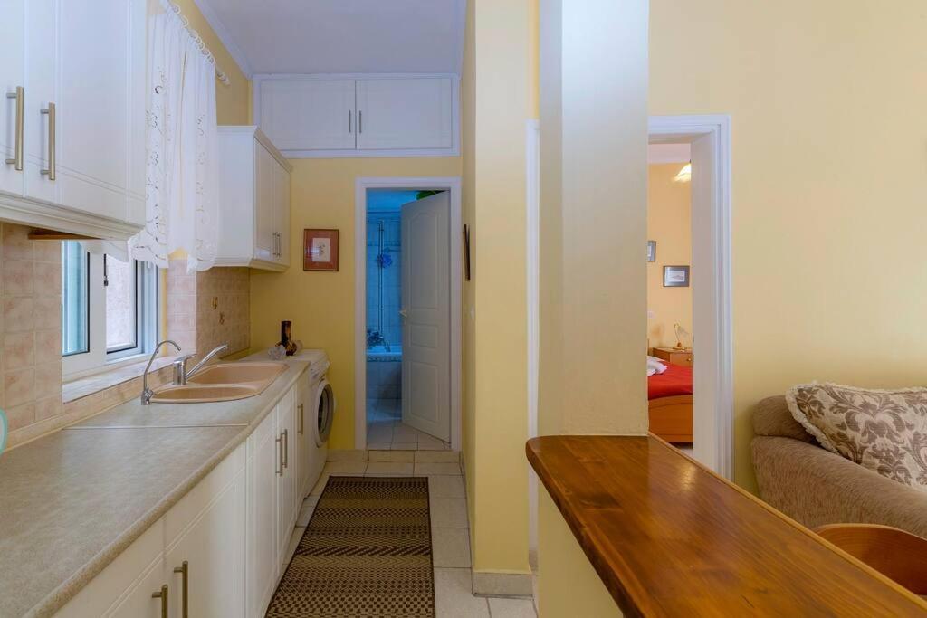Ria'S Apartment In Corfu Town المظهر الخارجي الصورة